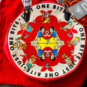 Disney Snow White & The Seven Dwarfs Purse